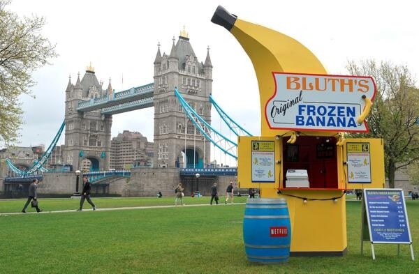 Bluth's frozen banana stand